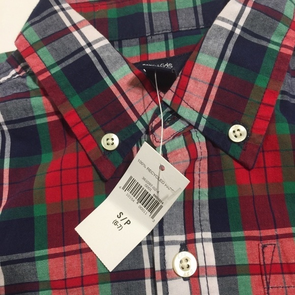 GAP Boy’s NEW Plaid Button Down Shirt - Picture 3 of 3